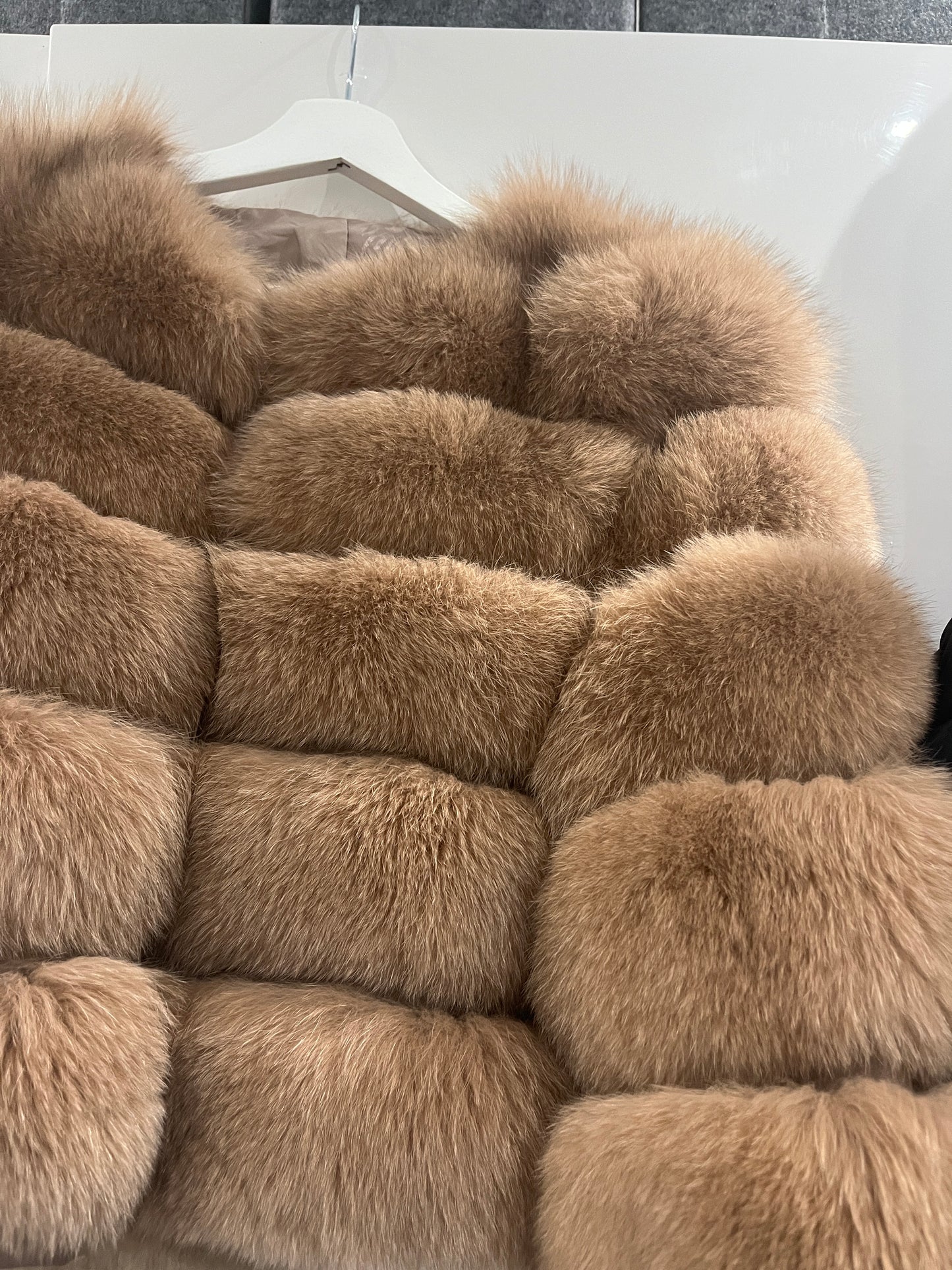 ‘Deep Camel’ Premium 5 Row Cropped Sleeve Fox Fur Coat (10/18 Day Delivery)