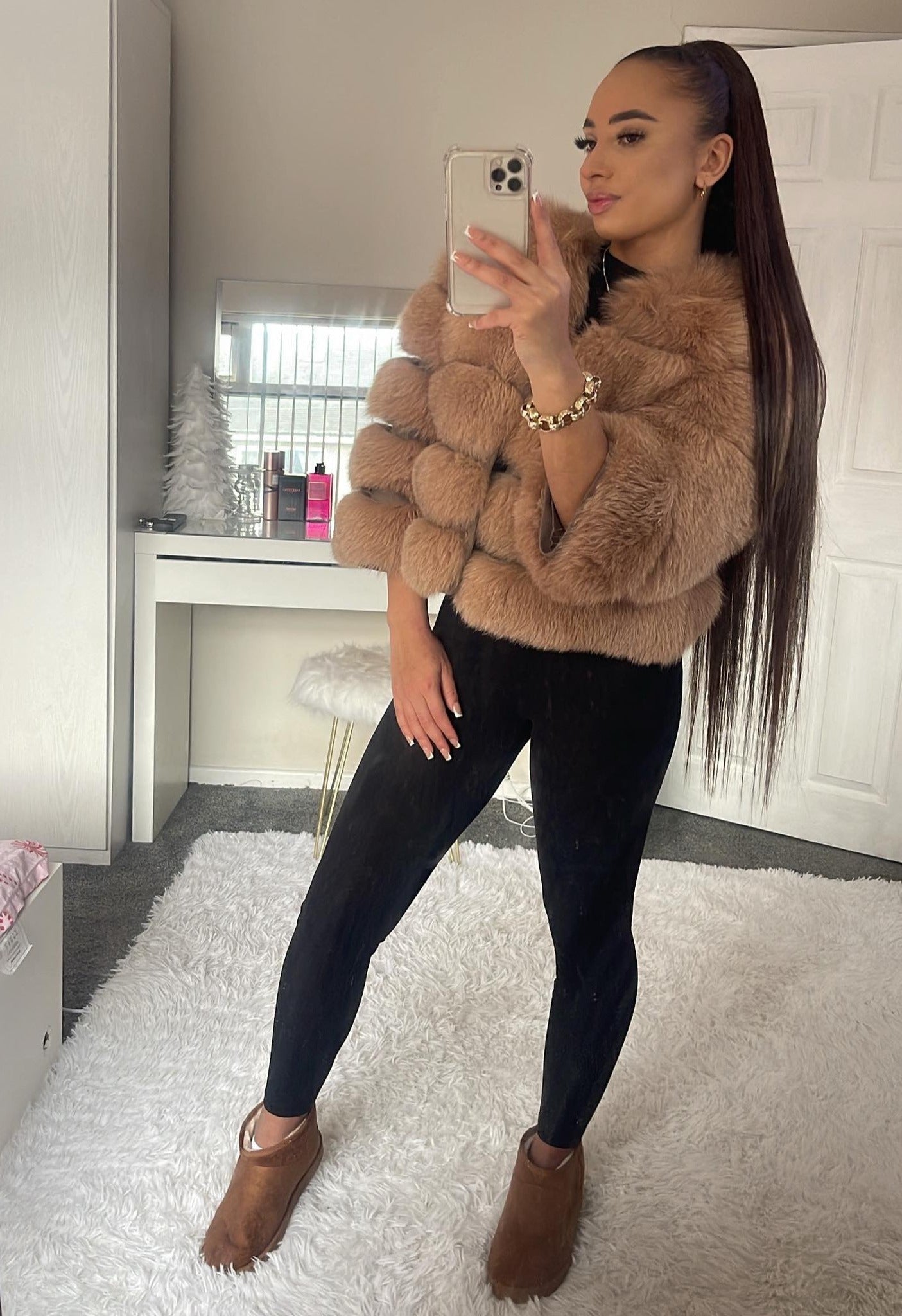 ‘Deep Camel’ Premium 5 Row Cropped Sleeve Fox Fur Coat (10/18 Day Delivery)