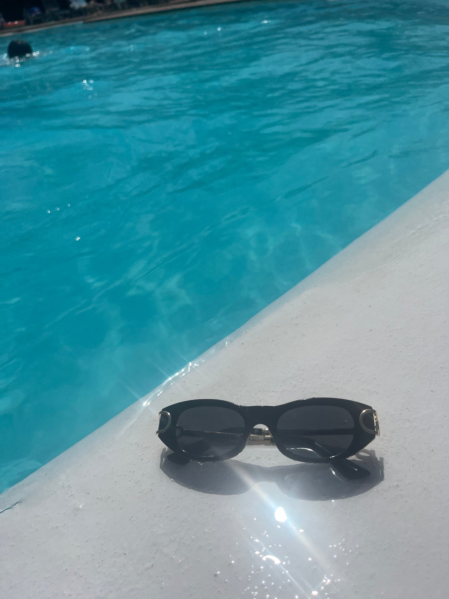‘Maldives’ Black Sunglasses