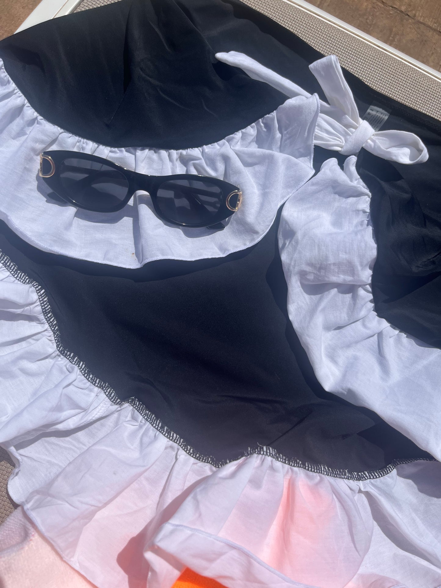 ‘Maldives’ Black Sunglasses