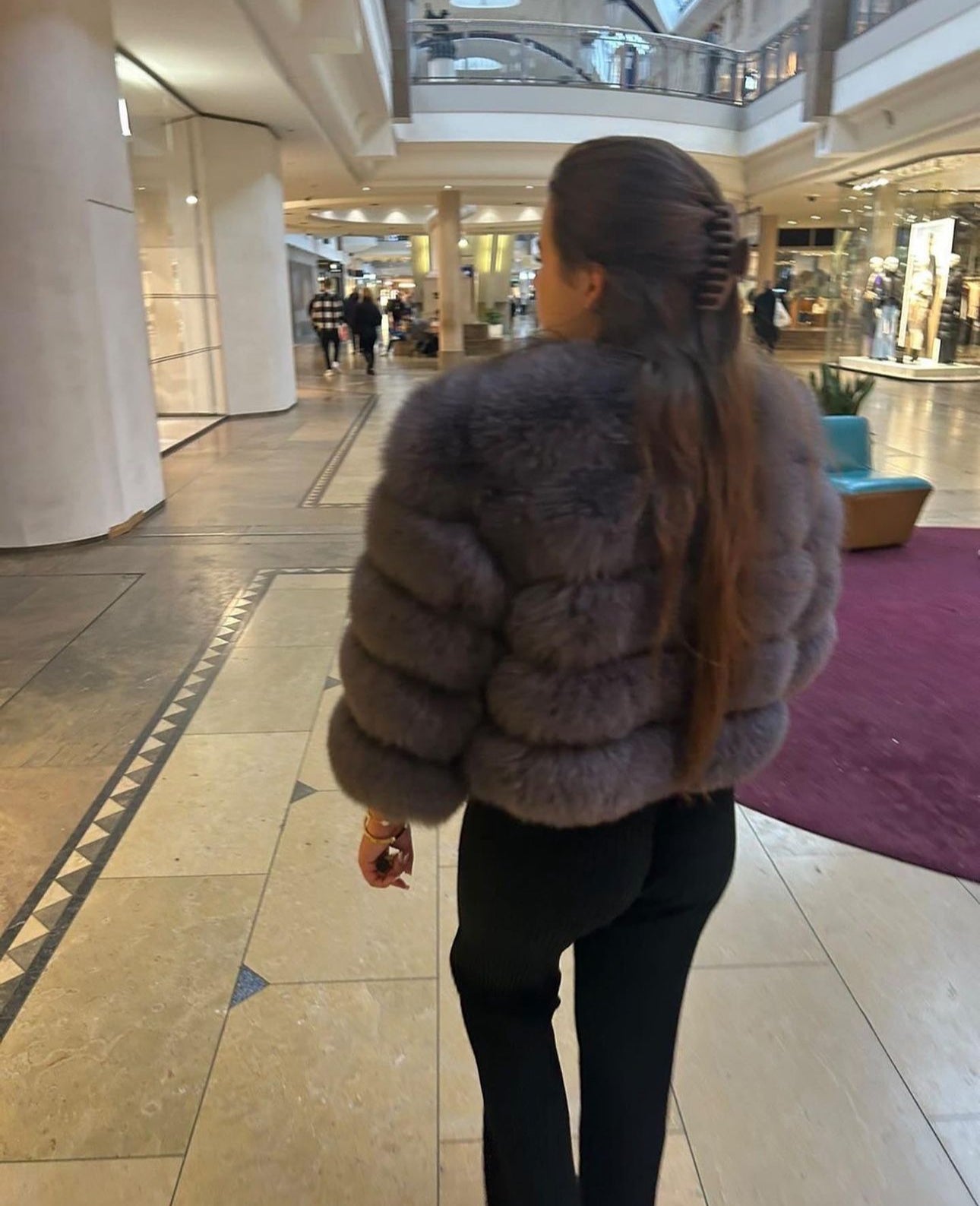 ‘Medium Grey’ Premium 5 Row Cropped Sleeve Fox Fur Coat (10/18 Day Delivery)