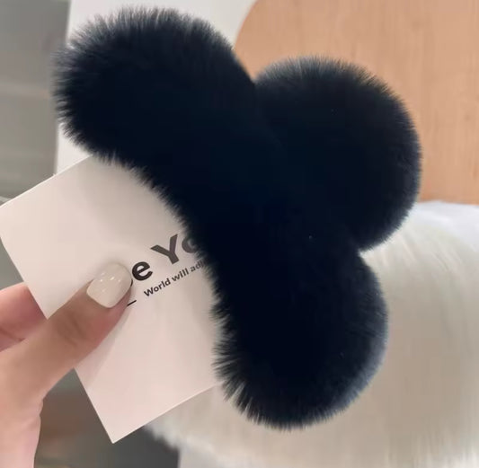 Real Fur Claw Clip [1 Week Delivery]