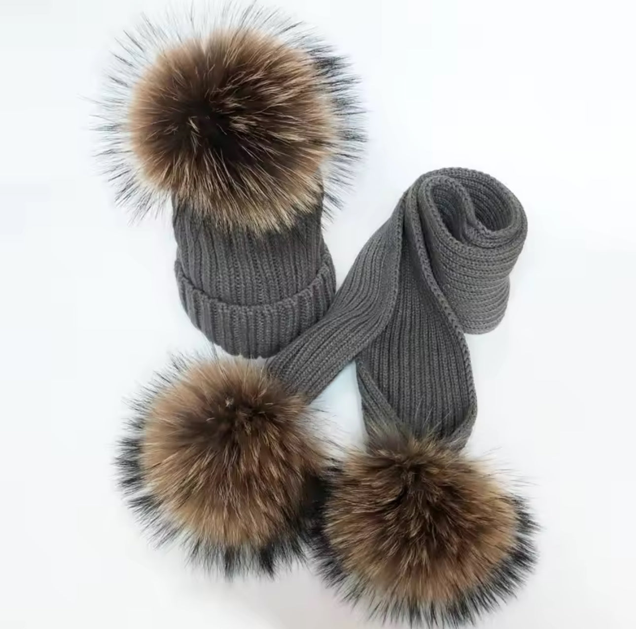 Adults Genuine Raccoon Fur Hat & Scarf Set (1/2 Week Delivery)