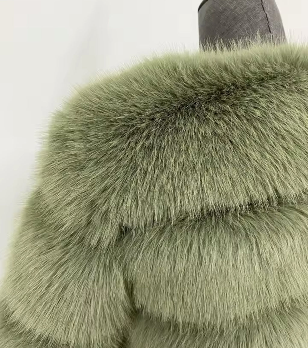 Extreme Cropped Body 3 Row Faux Fur Jacket