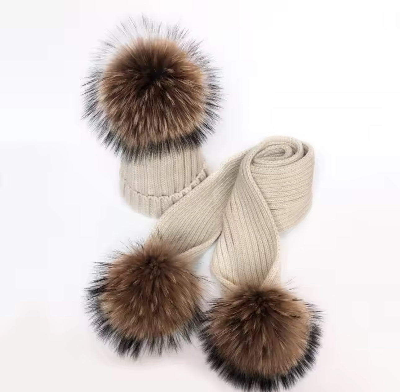 Adults Genuine Raccoon Fur Hat & Scarf Set (1/2 Week Delivery)