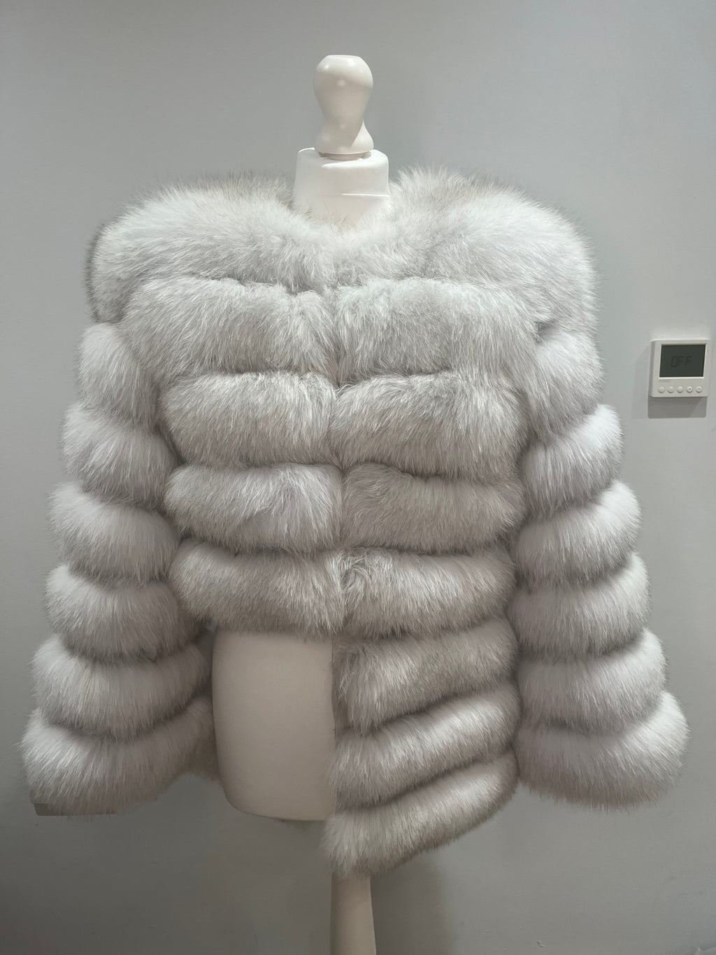 ‘Frost White’ Premium 8 Row Full Sleeve Fox Fur Coat (10/18 Day Delivery)
