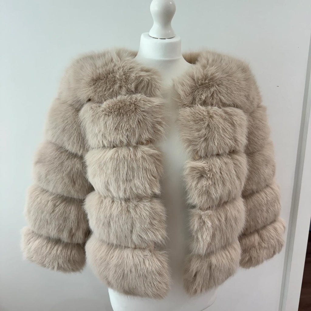 Faux Fur 5 Row Cropped Sleeve Jacket [2/4 Week Delivery]