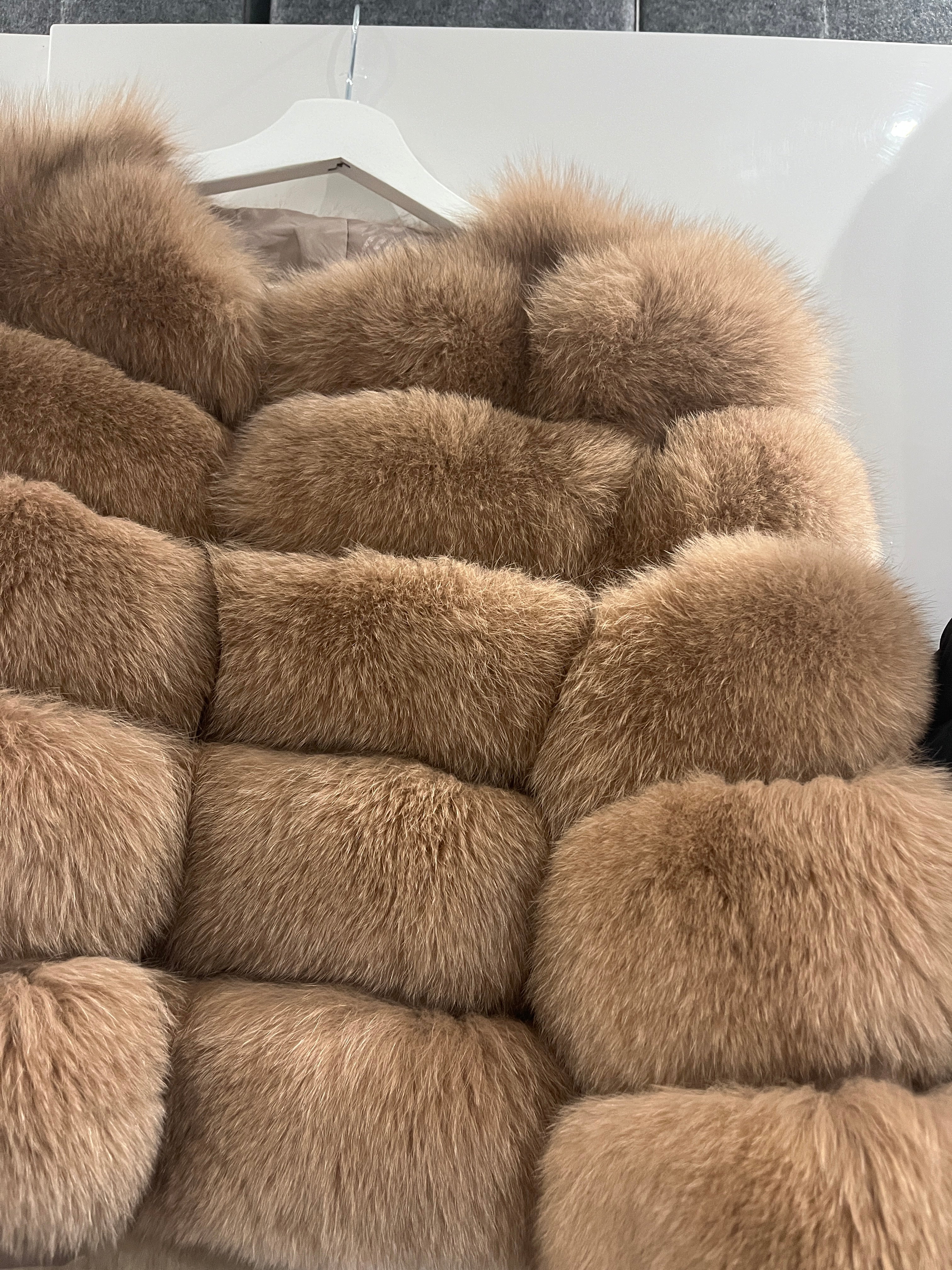 ‘Deep Camel’ Premium 5 Row Cropped Sleeve Fox Fur Coat (10/18 Day Delivery)
