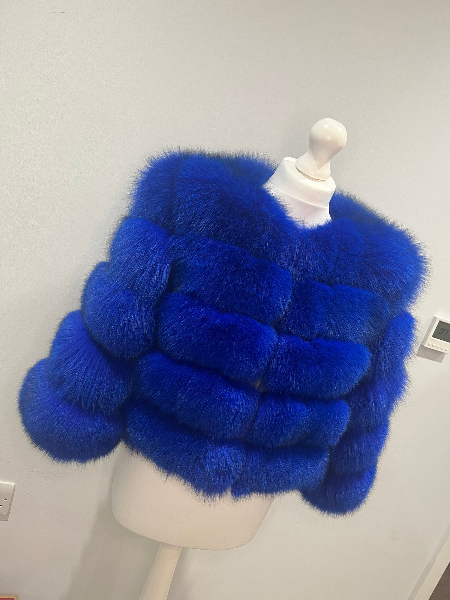 ‘Royal Blue’ Premium 5 Row Cropped Sleeve Fox Fur Coat (10/18 Day Delivery)