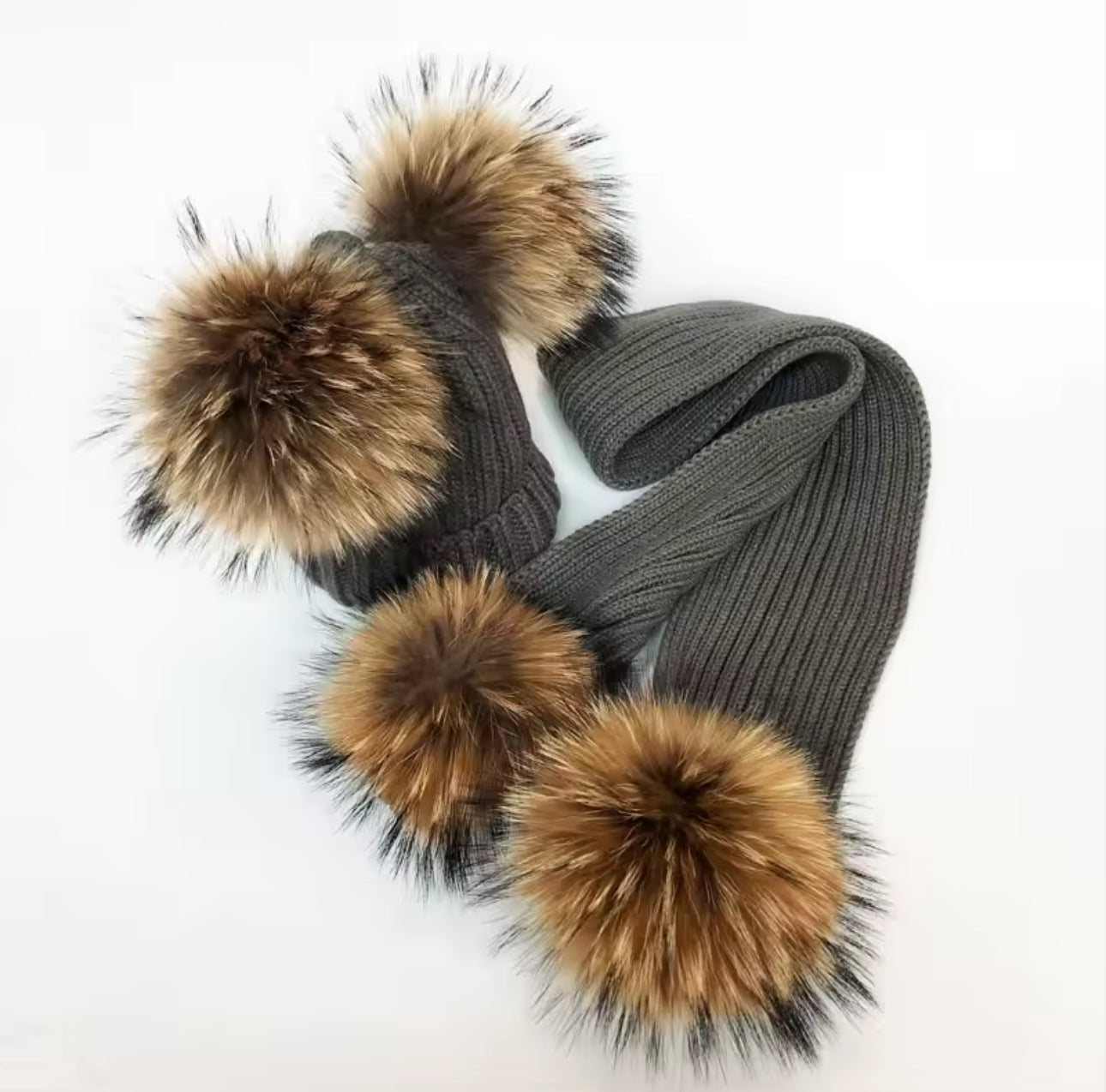 Adults Genuine Raccoon Fur Hat & Scarf Set (1/2 Week Delivery)