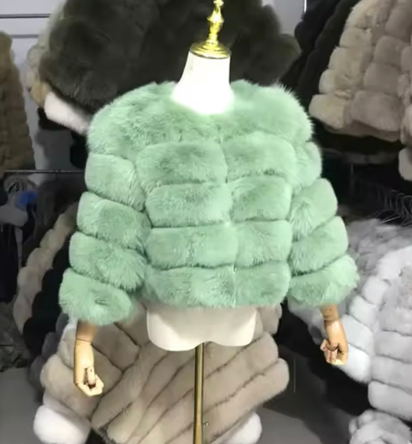 ‘Matcha Green’ Premium 5 Row Cropped Sleeve Fox Fur Coat (10/18 Day Delivery)