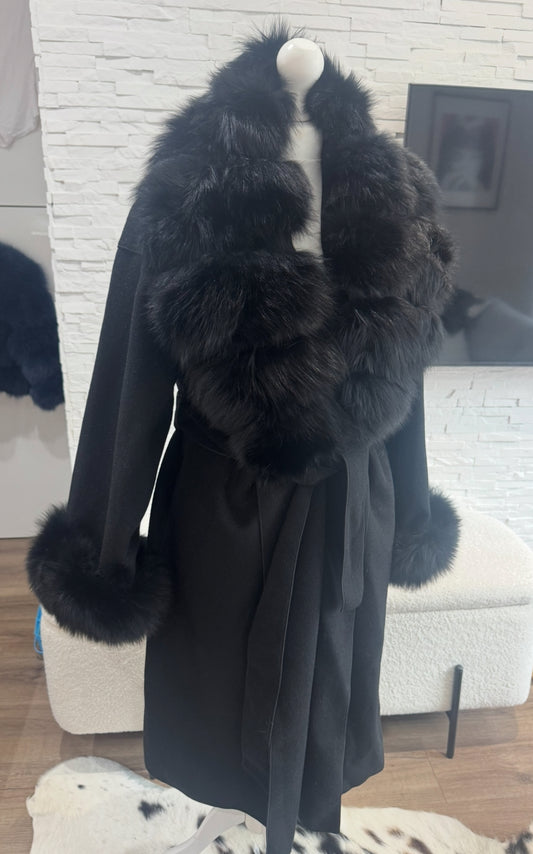 ‘Dolcie’ Black Long Fox Fur Collar Coat (1/2 Day Delivery)