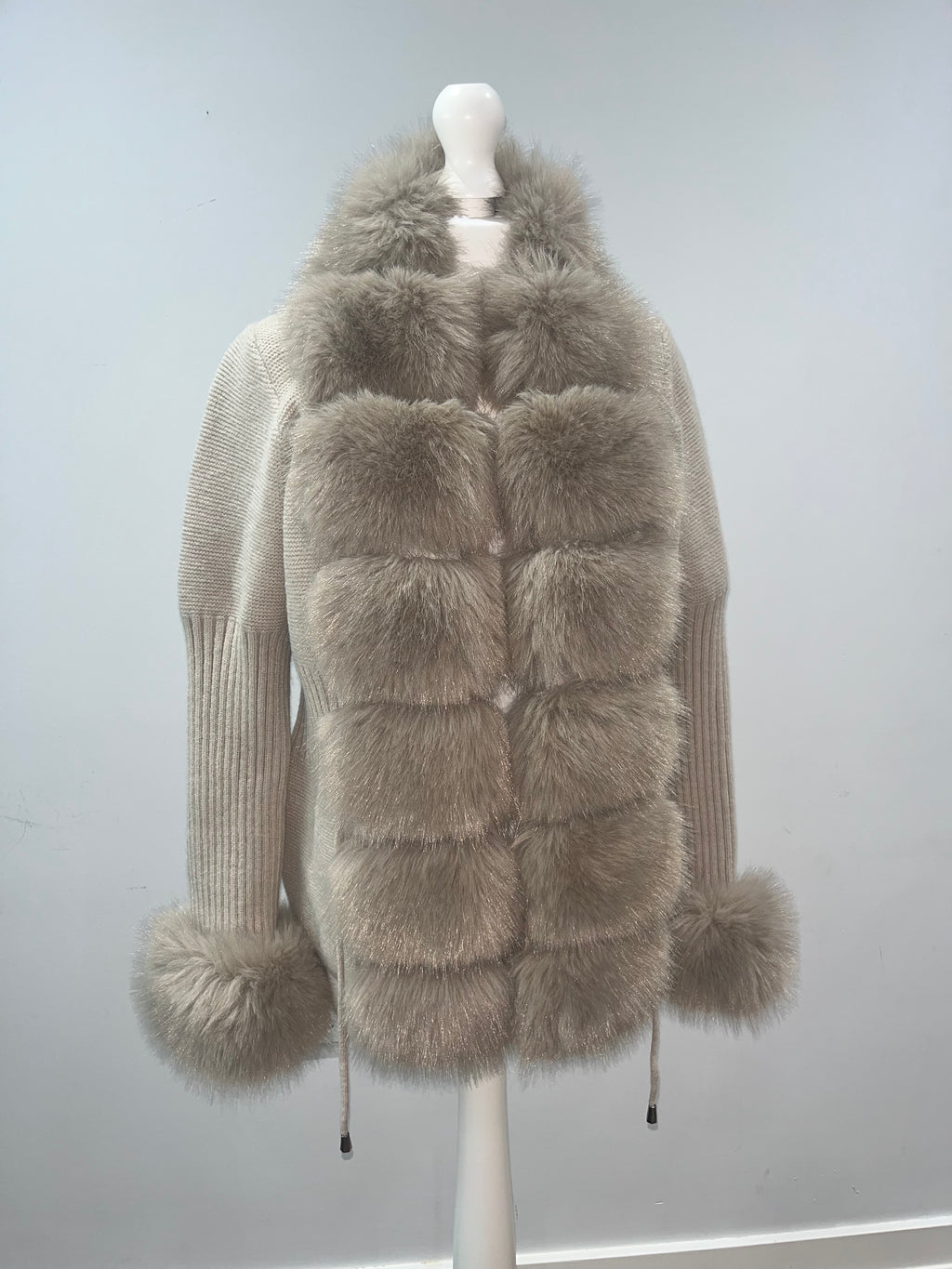 Faux Fur Trim Cardigans [2/4 Weeks]